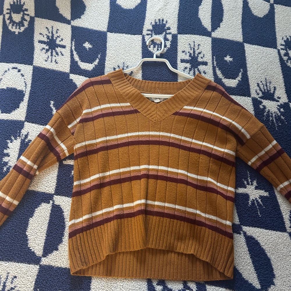 Pink Rose V-Neck Sweater - Brown and Cream